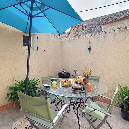 Coeur De Maison De Village Atypique Avec Terrasse *