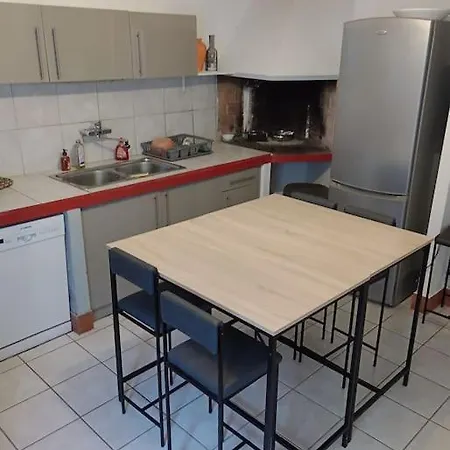 Coeur De Maison De Village Atypique Avec Terrasse Fitou