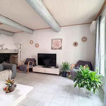 Coeur De Maison De Village Atypique Avec Terrasse *