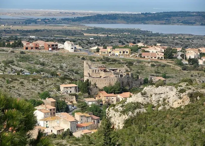 Coeur De Maison De Village Atypique Avec Terrasse *